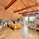 Nad Jeziorem Rybical 1 Apartmán Ryn (Warmian-Masurian)