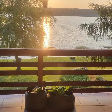 Nad Jeziorem Rybical 1 Ryn (Warmian-Masurian)